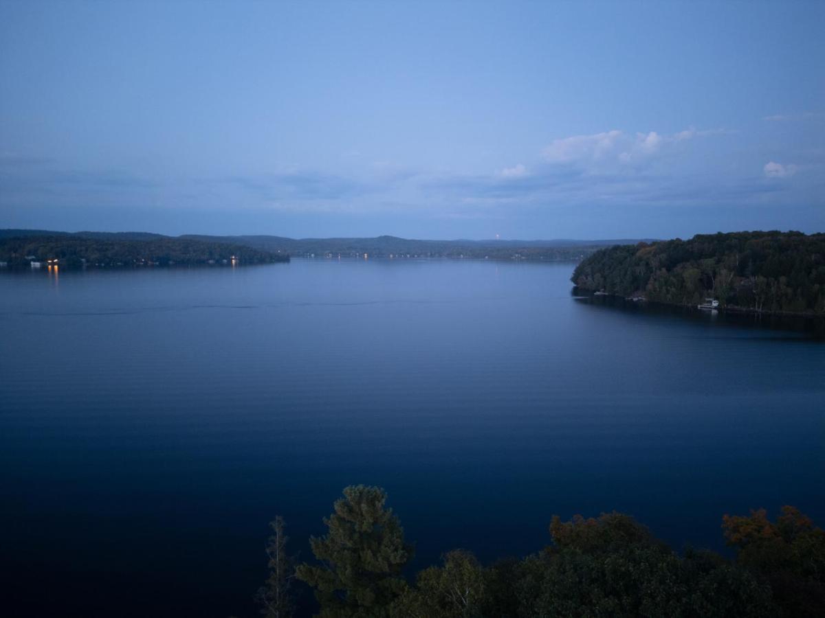 Вилла Muskokawaterfront Pooltable 98Tv 6Acres Хантсвилл Экстерьер фото